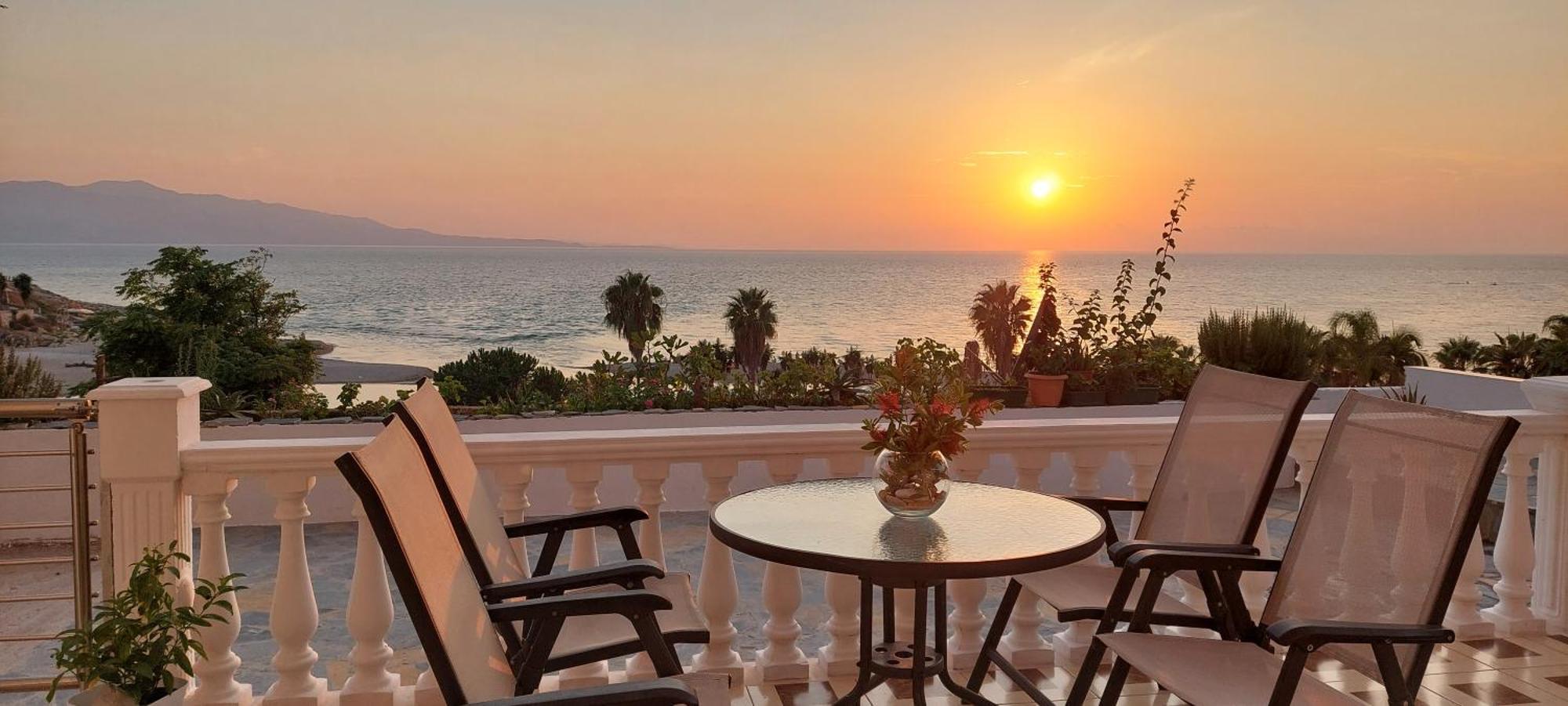 Apartment Tinka In Saranda Dış mekan fotoğraf